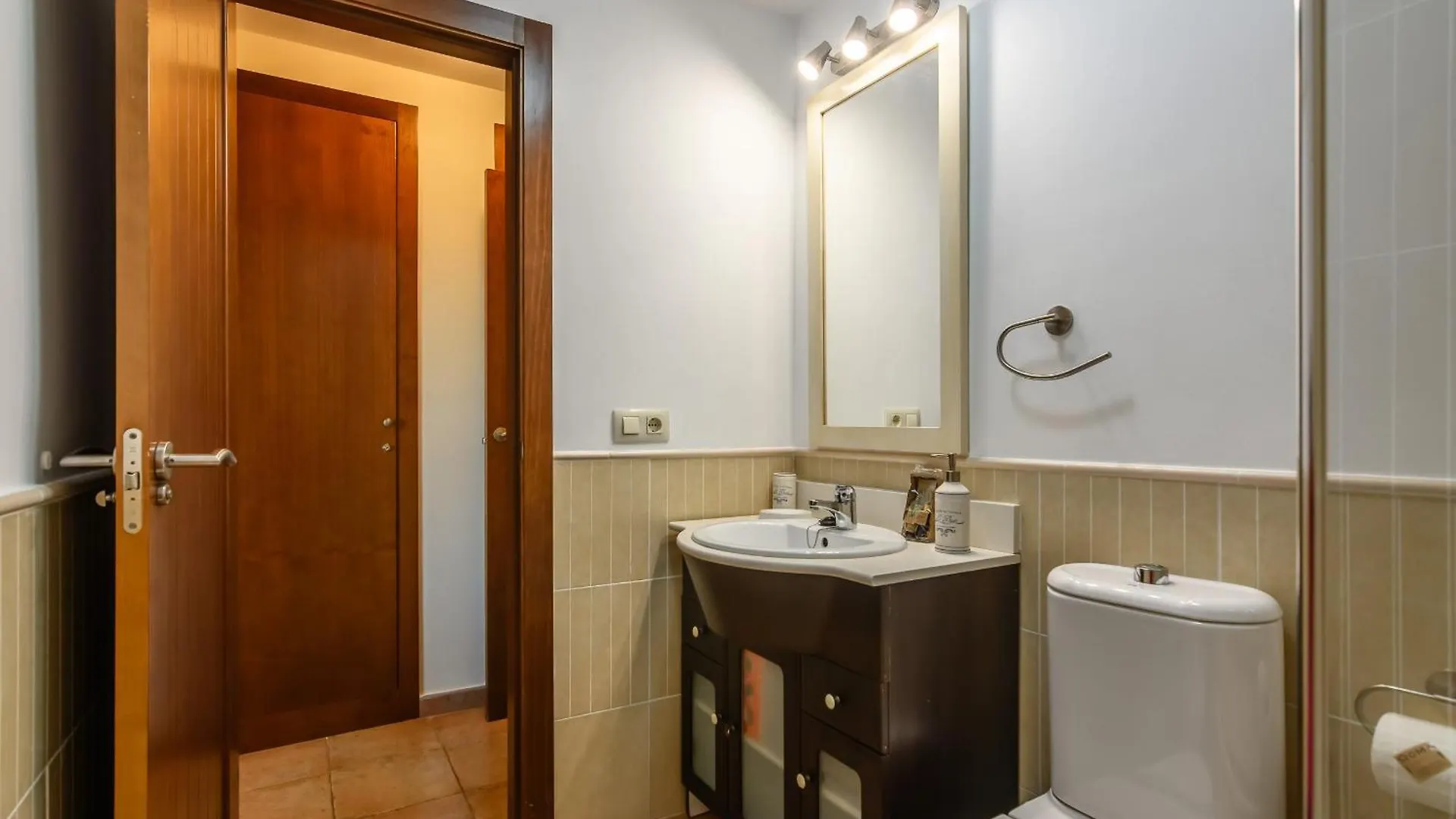 Apartment Los Albatros By H - Playa De Los Haraganes Hahb156P81 Isla Canela Spain